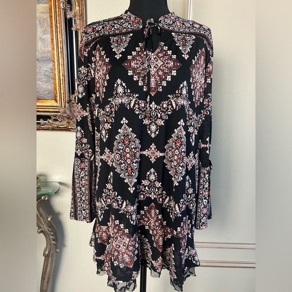 Style & Co Black Boho Paisley Print Tunic Blouse with Lace Hem Size Large - Picture 2 of 6